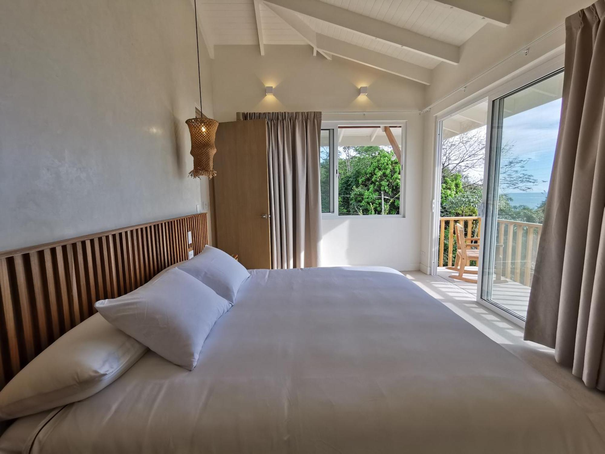 Casa Luna - Private Suites With Ocean View, Pool, Ac, Wifi Playa Santa Teresa  Exterior photo